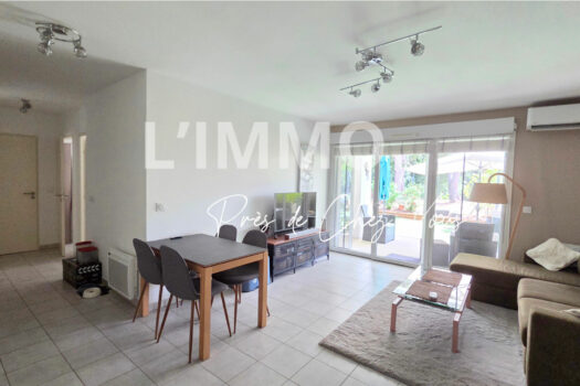 Appartement La Destrousse 3 pièces 58 m2 RDJ au calme Absolu