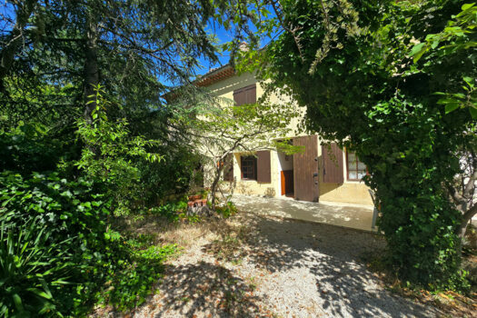 Maison Saint Savournin 5 pièce(s) 140 m2 avec travaux