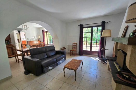 Maison Saint Savournin 5 pièce(s) 140 m2 avec travaux