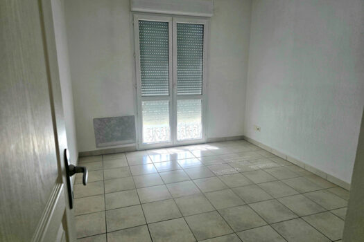 LA DESTROUSSE – Appartement T2 de 44 m² + Terrasse & Parking privatif