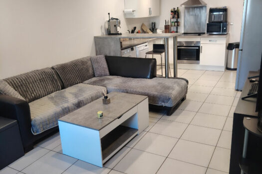 APPARTEMENT LA BOUILLADISSE RDC – 2 pièce(s) – 44m2