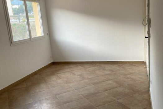 STUDIO REFAIT A NEUF 20.16M²
