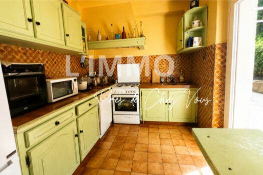 Maison 5/6 pièces LA PENNE SUR HUVEAUNE Beau potentiel