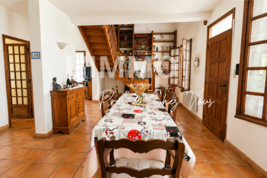 Maison 5/6 pièces LA PENNE SUR HUVEAUNE Beau potentiel