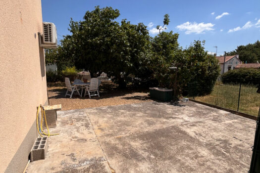 T2 entièrement rénové d’environ 37m² avec grand jardin
