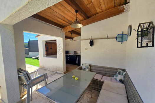 LA BOUILLADISSE – Villa T5/6 de 145m² s/ 1297m² de jardin
