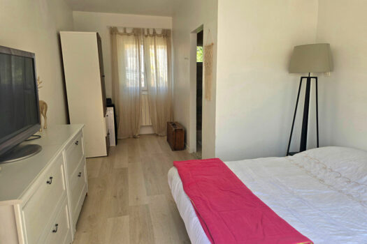 LA BOUILLADISSE – Villa T5/6 de 145m² s/ 1297m² de jardin