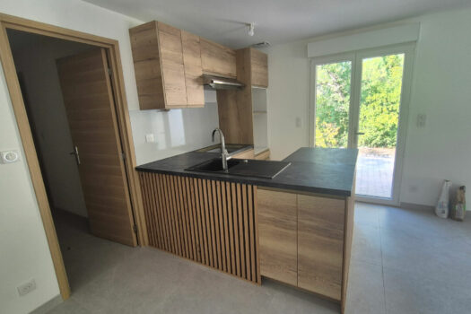 MAISON T3 PLAIN PIED entièrement rénovée