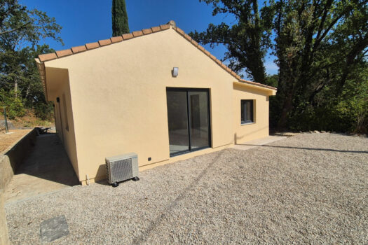 MAISON T3 PLAIN PIED entièrement rénovée