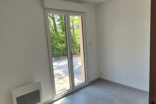 MAISON T3 PLAIN PIED entièrement rénovée