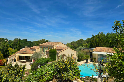 Villa Belcodene 5 pièce(s) 150 m2 + T2 de 53m²
