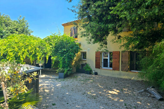 BELCODENE – Villa T6 s/ 1246m²