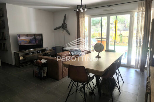 Appartement T3 avec jardin, terrasse, garage et parking – Peynier