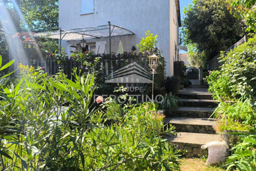 Vente Viager Occupé Appartement T2 RDC Saint Maximin La Sainte Baume 2 pièce(s) 42 m2