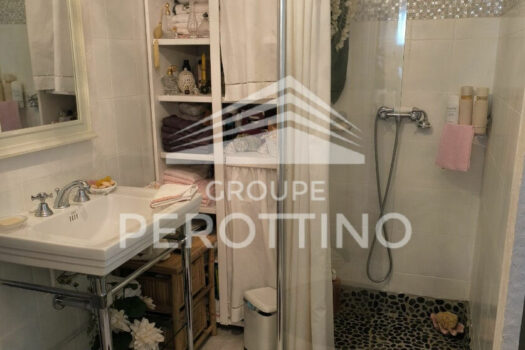 Vente Viager Occupé Appartement T2 RDC Saint Maximin La Sainte Baume 2 pièce(s) 42 m2