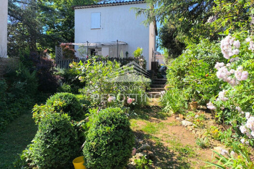 Vente Viager Occupé Appartement T2 RDC Saint Maximin La Sainte Baume 2 pièce(s) 42 m2
