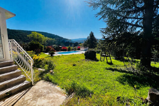 Magnifique maison T6 Saint Zacharie