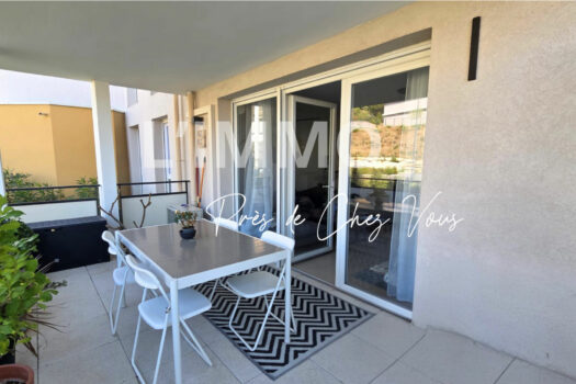 T3 67 m² AVEC GRANDE TERRASSE, BOX ET STATIONNEMENT