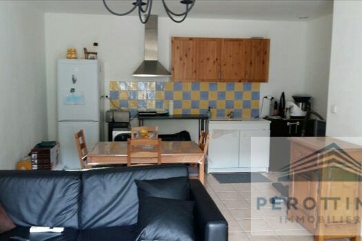 APPARTEMENT PEYPIN – 2 pièce(s) – 43 m2