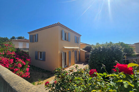 Villa Greasque 4 pièce(s) 90 m2