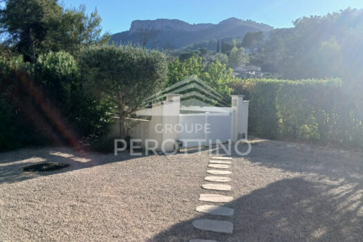 Maison Cadolive 6 pièce(s) 137 m2