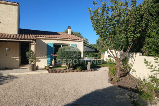 Maison Cadolive 6 pièce(s) 137 m2