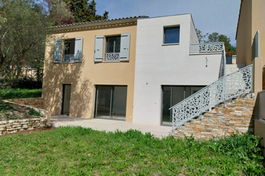 Villa Aix En Provence 4 pièce(s) 101 m2