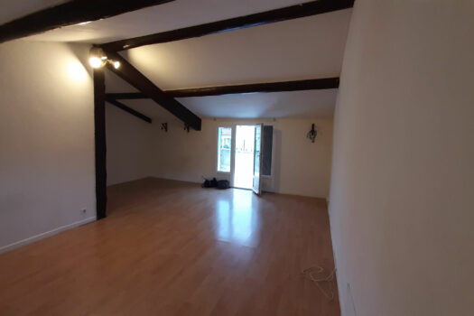 APPARTEMENT PEYPIN – 2 pièce(s) – 66 m2
