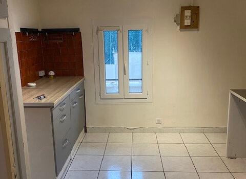 APPARTEMENT PEYPIN – 2 pièce(s) – 66 m2