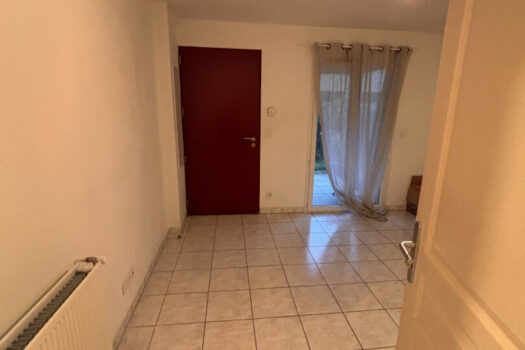 STUDIO GARDANNE – 1 pièce(s) – 28 m2