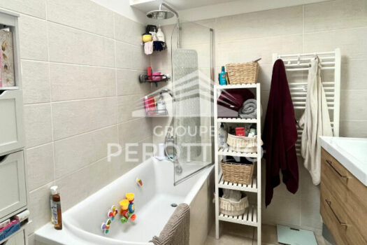 Appartement Rougiers 2 pièce(s) 42 m2