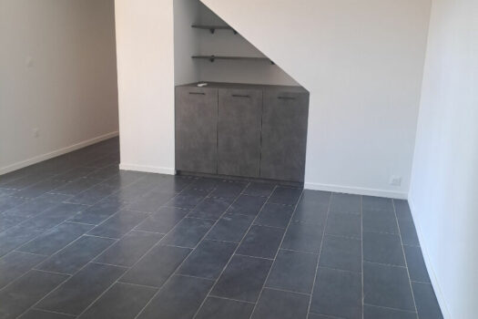 Maison T3 rénovée de 73m2 avec cour.