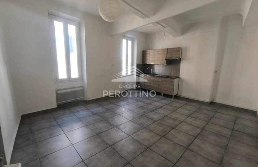 Appartement 3 pièces 65 m² · à Roquevaire · 65,5 m² · 1 500 000 €