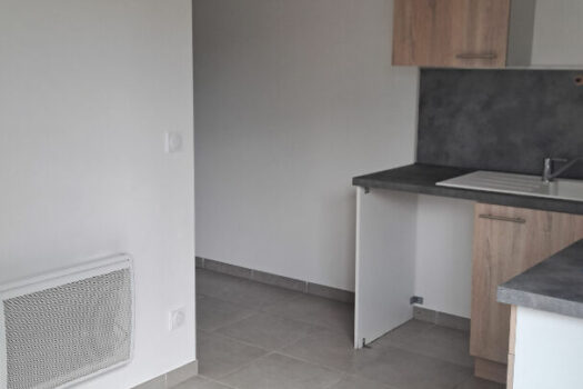Dans petite copropriété , T2 RDC de 35m2