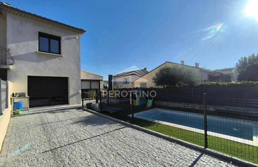 Maison 4 pièces 225 m² · à Trets · 225 m² · 1 500 000 €