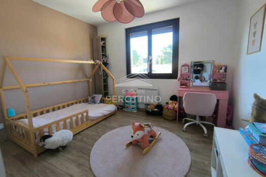 TRETS – Villa T4 s/ 225m² jardin