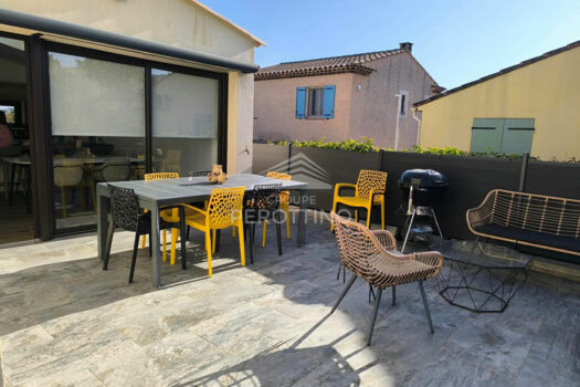 TRETS – Villa T4 s/ 225m² jardin