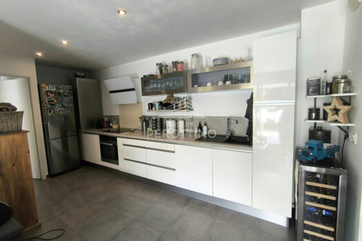 Appartement La Destrousse 3 pièce(s) 64 m2 + Terrasse